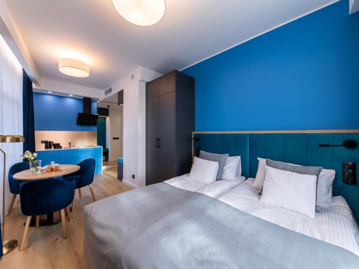 Aparthotel Square *